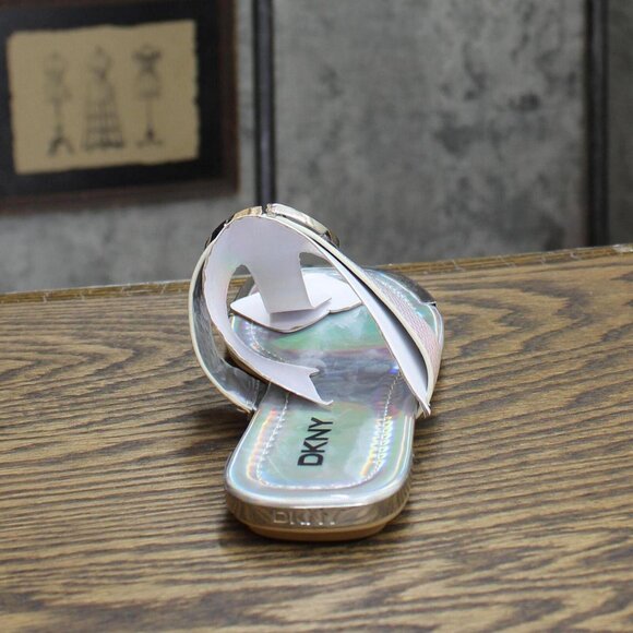 NWT DKNY Women's Flat Slip On Sandal K4169795 Silver Iridescent Halcott 6M - Picture 10 of 13